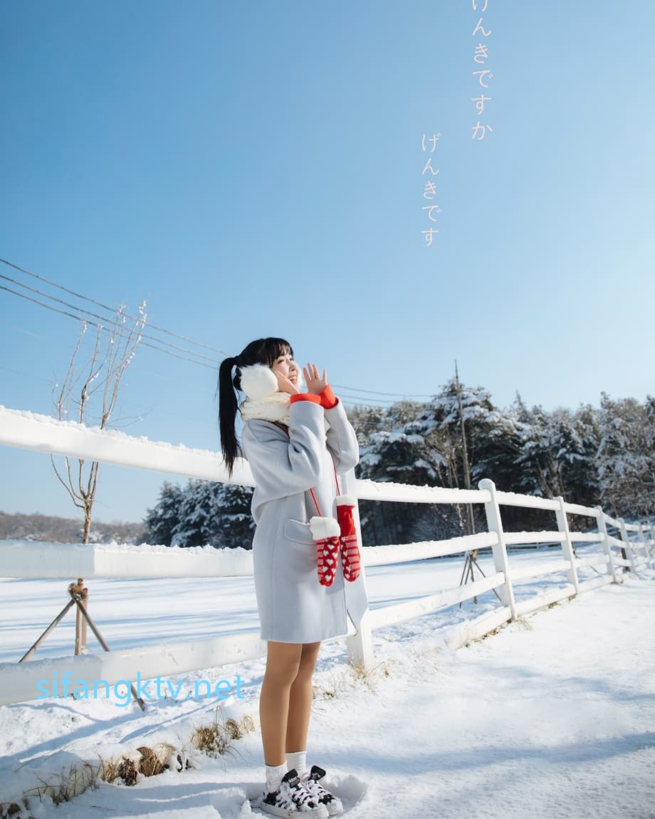 【2023_03_10】Slightly_prominent_pink_Liu_Lun&D_C_C_G_posture_Eat.m4v
